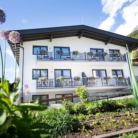 Haus Luigi Apartment Solden Ngoại thất bức ảnh