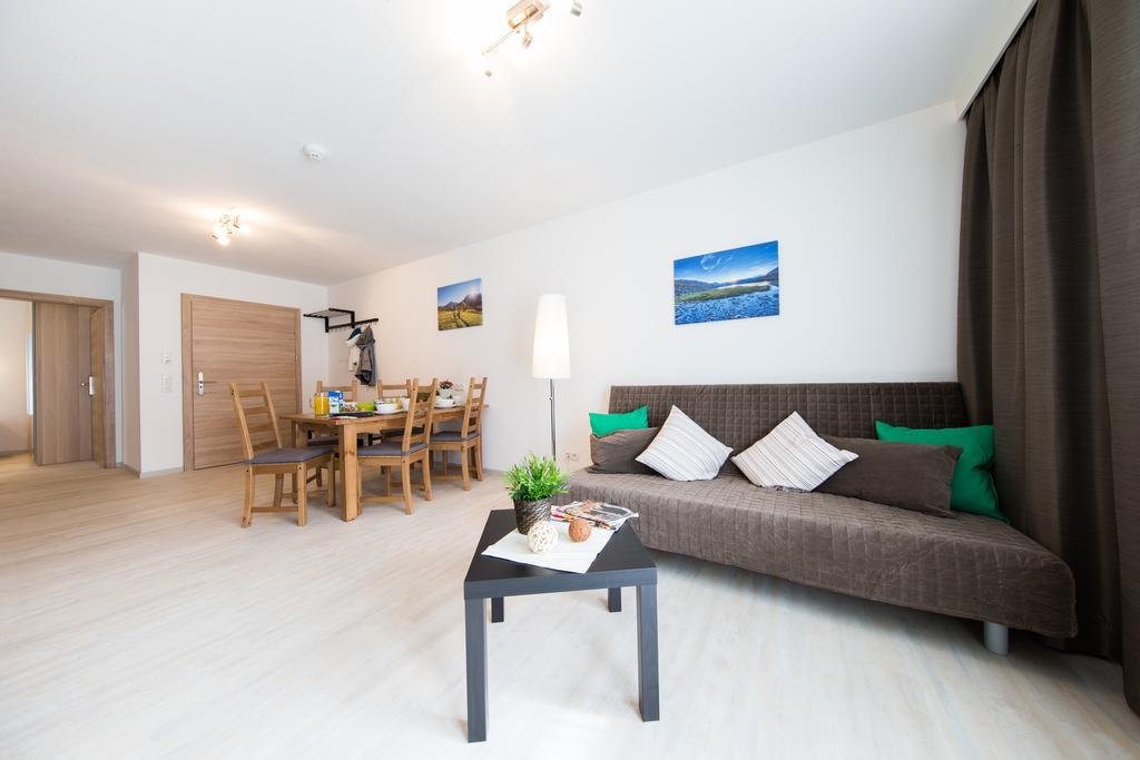 Haus Luigi Apartment Solden Phòng bức ảnh