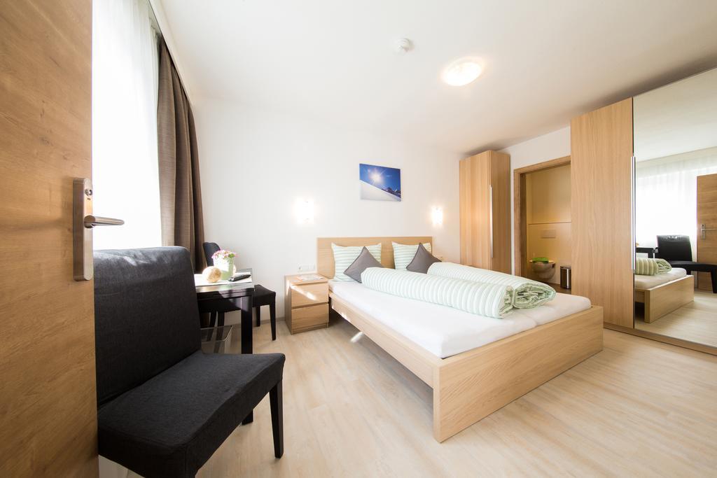 Haus Luigi Apartment Solden Phòng bức ảnh